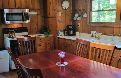 Glencoe Cabin | Arnold - Cozy Cabin