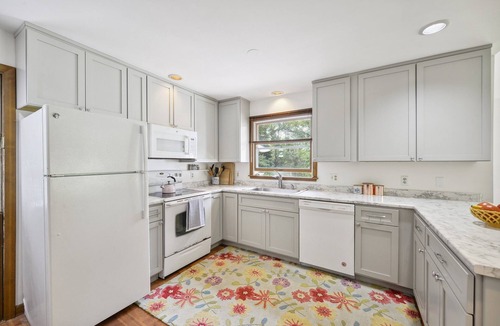 Charlestown House | Arnolda Getaway