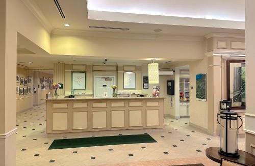 Big Flats Airport Hotel | Arnot Grand Hotel & Suites