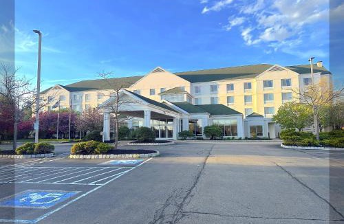 Big Flats Airport Hotel | Arnot Grand Hotel & Suites