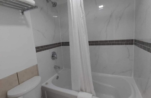 Arnprior Hotel | Arnprior Motor Inn