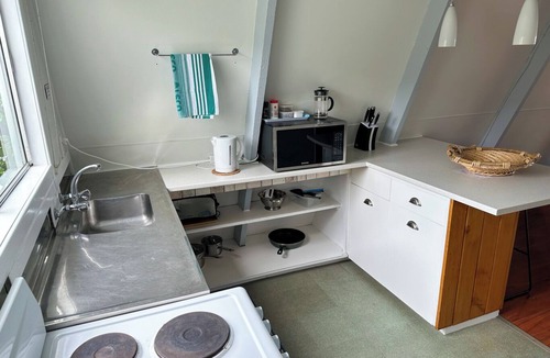 Amodeo Bay Ski Chalet | Aroha A-Frames - Kakariki