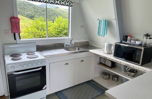 Amodeo Bay Ski Chalet | Aroha A-Frames - Kakariki