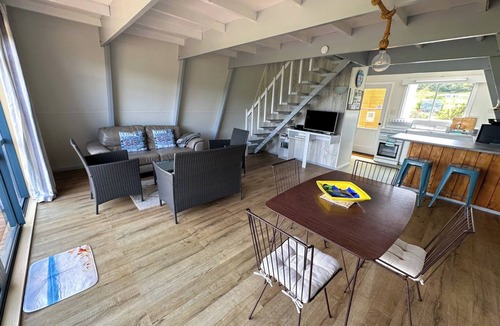 Amodeo Bay Ski Chalet | Aroha A-Frames - Kikorangi