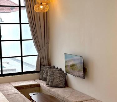 Kampung Sura Masjid Villa | Arouna Villa Private Pool