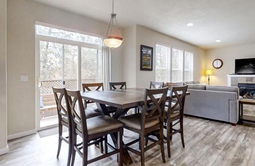 Southern Crossing House | Around the Bend