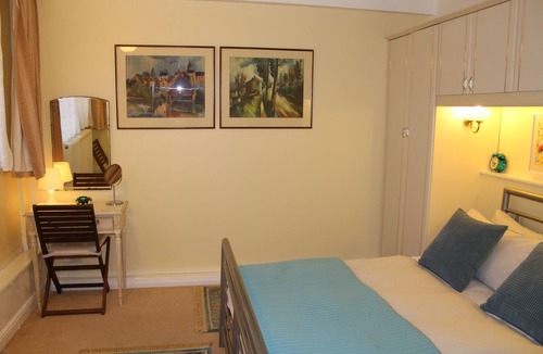 The City of London Apartment | Around the Corner from St Paul's Cathedral