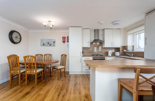 Ayr Apartment | Arran View - Donnini Apartments