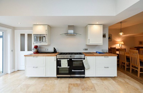 Prestwick House | Arran View in Prestwick