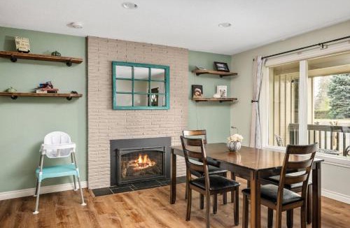 Hillsboro House | Arrington Retreat