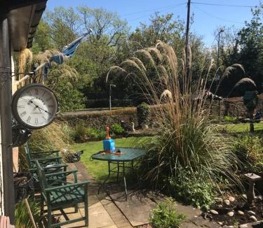 Hamilton House | Arron House