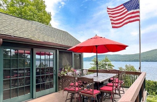 North Lake George House | Arrow Head Lodge