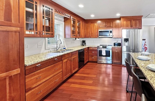 Jackson House | Arrow Point Lodge