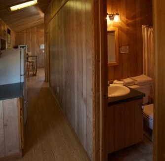 Marquette County Resort | Arrowhead Camping Resort Deluxe Cabin 14