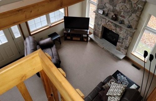 Thornhurst House | Arrowhead Escape