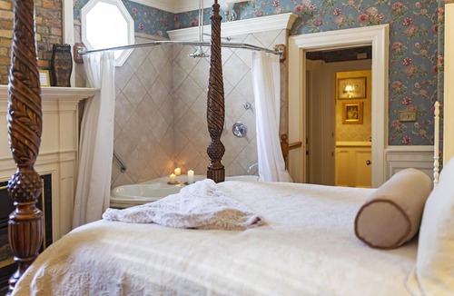 Durham Bed & Breakfast | Arrowhead Inn