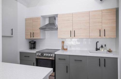 Craigleith Apartment | Arrowhead Retreat Ski-In-Out Pool Shuttle