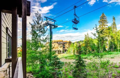 Empire Pass Apartment | Arrowleaf at Empire Pass