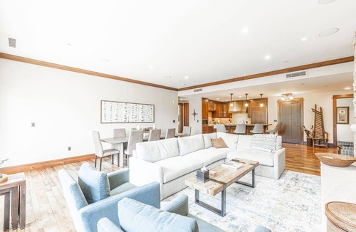 Empire Pass Condo | Arrowleaf Ski-In/Ski-Out Deer Valley Condo – Hot Tub Access, Ski Lockers, Free On-Call Shuttle
