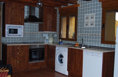 Maello Cottage | Arroyo Milano Casa Rural for 8 people