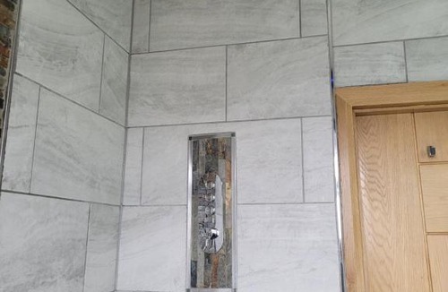 St. Ann's House | Arsenal and Tottenham Double Bedroom