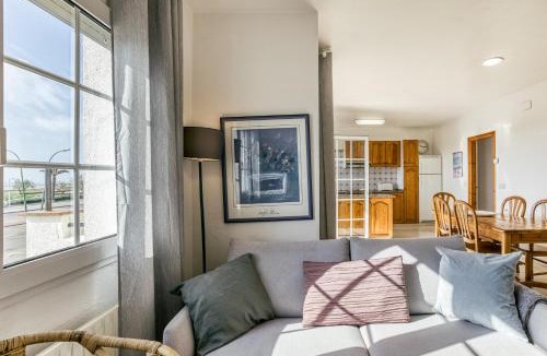 Empuriabrava Apartment | Art- Apartamentos Revilla Tacke B