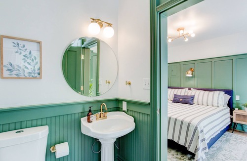 Springville Hotel | Art City Inn