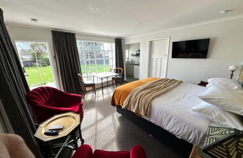 Havelock North House | Art Deco BNB