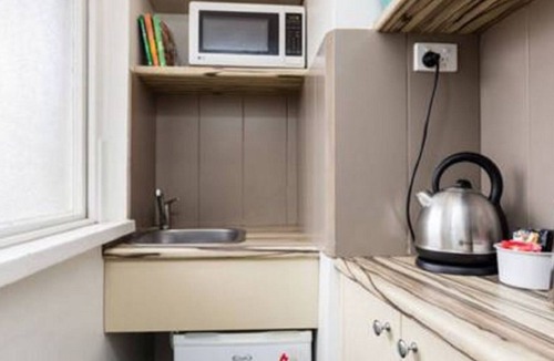 South Yarra Apartment | Art Deco Charm - Modern Day Touch