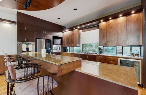 Montrose House | Art-filled architectural gem home w private pool & fireplace - view of downtown