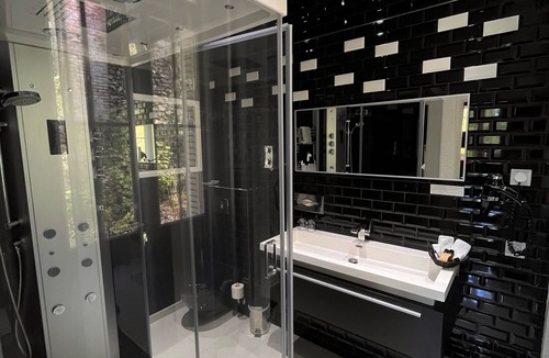 Rochecorbon Hotel | Art Hôtel Rochecorbon