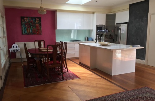 Fitzroy North House | Art House on the park