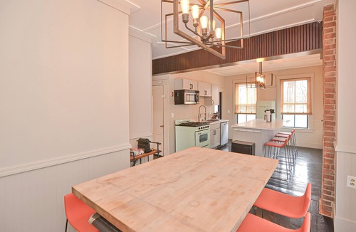 North Adams House | Art House! Spacious Getaway By Mass Moca