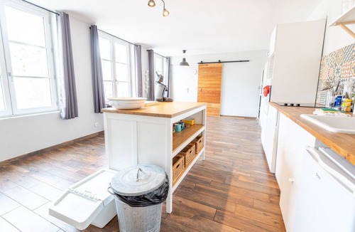Amboise Apartment | ART IS AN ALE Annexe - Facing the castle