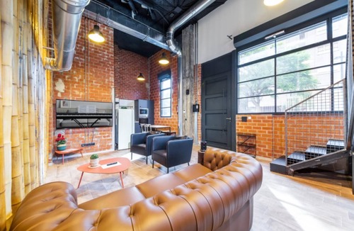 Pobles de l'Oest Apartment | Art Loft 02 'The Artist' in Valencia