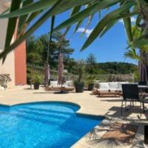 Essoyes Hotel | Art & Millésimes