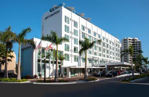 Central Sarasota Hotel | Art Ovation Hotel, Autograph Collection