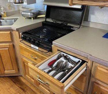 Quakertown Other | Art Rv motorhome