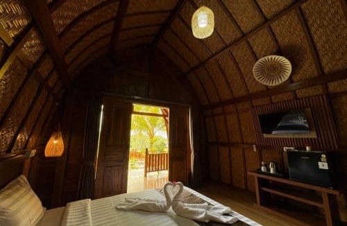Menanga Villa | Artala Villa & Restaurant