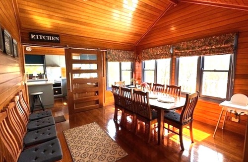 Bright House | Artee House - A Bright Escape