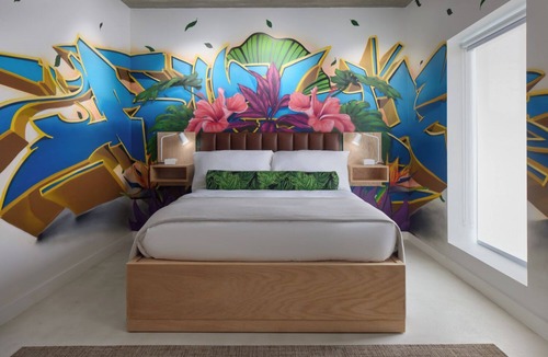 Kennett Square Hotel | Artelo