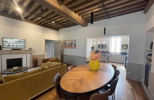 Savigny-les-Beaune Apartment | Arthur Barolet Apartment