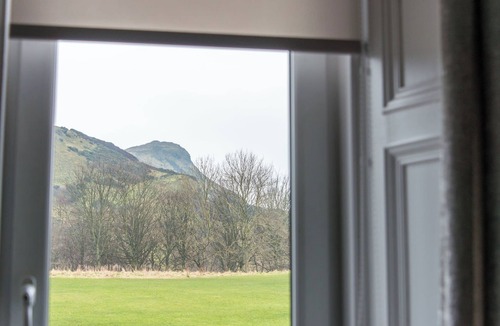 Gifford Apartment | Arthur's Seat View