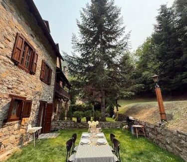 Arties Apartment | Arties Lodge