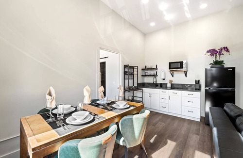 East Village Bed & Breakfast | Artifact Inn - Chic Studio Perfect for Exploring