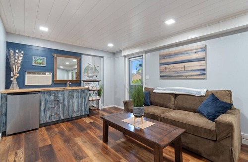 Palm Beach Country Estates House | Artisan Oasis Hand-Built Charm