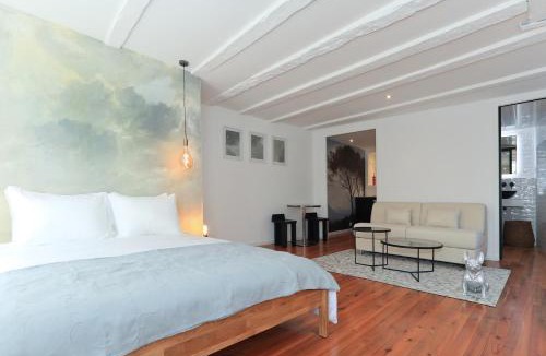 Saint-Flour Apartment | Artist Flat Saint Flour