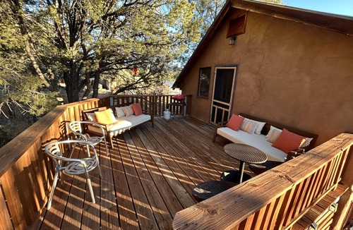 El Rito House | Artist Retreat ~Canjilon Lake ~Dist 51~Hiking