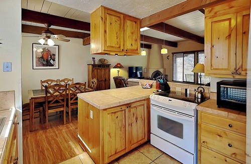 Northeast Santa Fe Condo | Artist Road 30 | Fireplace, Pool, Plaza Nearby