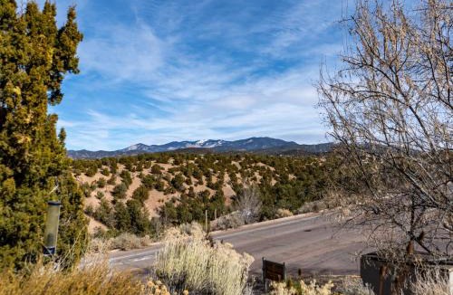 Downtown Santa Fe Apartment | Artist Road #31